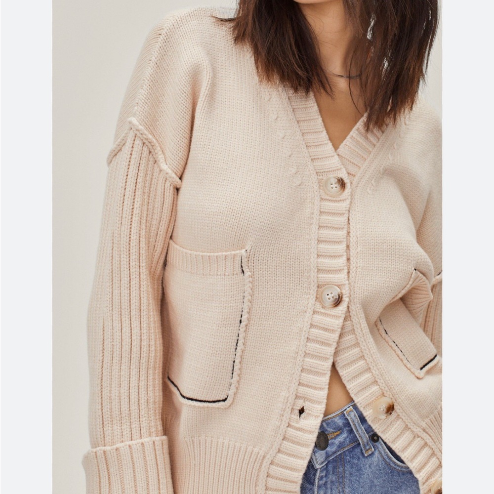Chunky oversized slouchy cream cardigan sweater size small